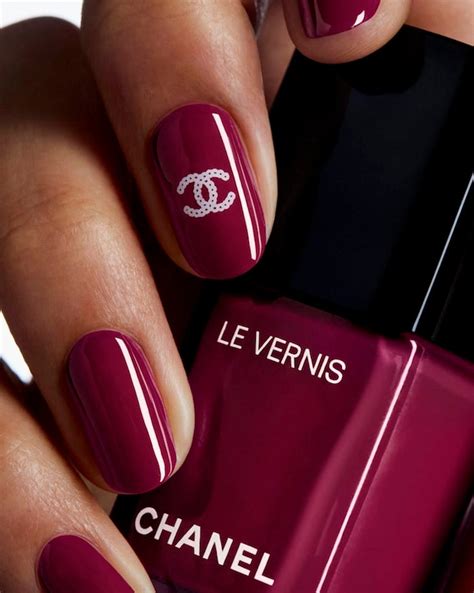 Chanel Le Vernis tot 